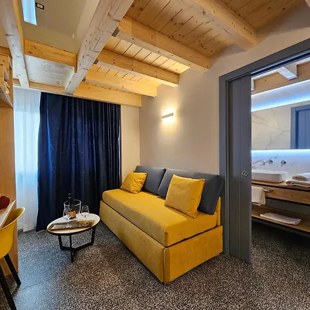 Hotel Costiero Elegant - Lido Conhiglie Mare