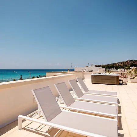 酒店 Costiero Elegant - Lido Conhiglie Mare 加利波利