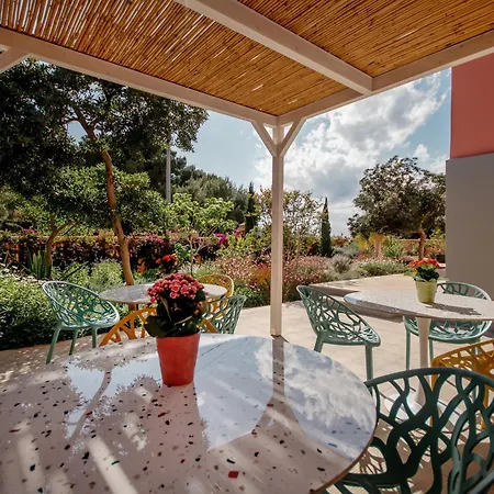 Hotel Costiero Elegant - Lido Conhiglie Mare